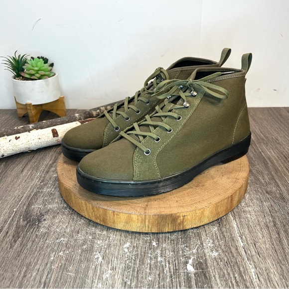 *Dr. Martens | Green Coburg Lace Up Boots Size fits like 10.5 W (marked 10M) - Picture 7 of 15